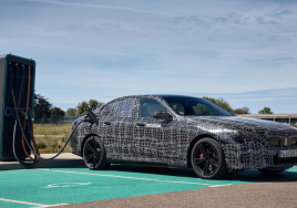 BMW, 신형 5시리즈 다음 달 최초 공개...전기차 i5 400km 이상 주행거리 목표