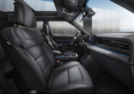 KGM, 액티언 하이브리드 출시...가격은 3695만원