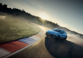 '제로백 3.2초' 현대차, 고성능 전기차 아이오닉6N 최초 공개