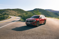 '실용성 중요한 캠핑족 모여라!' 폭스바겐 수입 대형 SUV '아틀라스'